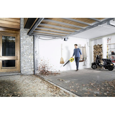 Karcher Повітродув садовий акумуляторний Karcher Leaf Blower LBL 4 36В 330куб/год 2.2кг без АКБ та ЗП
