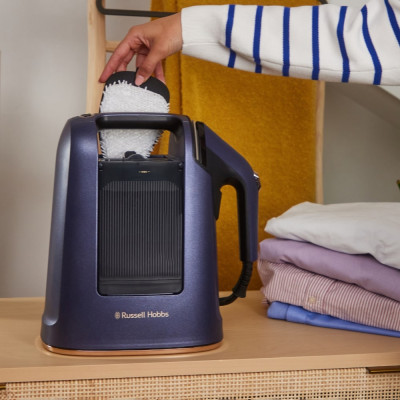 Russell Hobbs Відпарювач Russell Hobbs Genie Maestro, 1700Вт, 750мл, паровий удар -20гр, верт. відпарювання, керам. підошва, синій