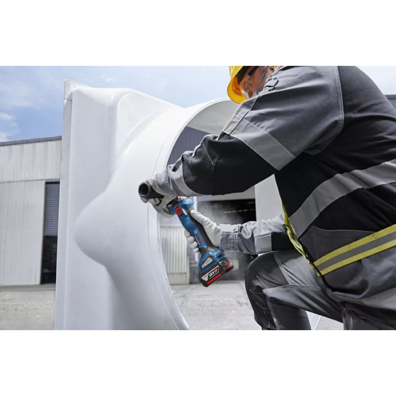 Bosch Шліфмашина кутова акумуляторна  GWS 18V-11S 125мм 18В 1x5А·год 0-9000об·хв 1.7кг кейс ЗП GAL1880CV