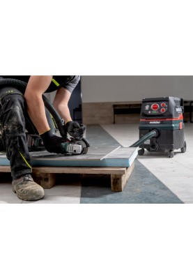 Metabo Шліфмашина кутова акумуляторна W 18 L 9-125 QUICK, 8500об/хв, М14, 2.3кг, без АКБ та ЗП