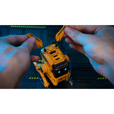 GravaStar Зарядний пристрій Alpha65 65Вт USB-C/USB-A, War-Damaged Yellow