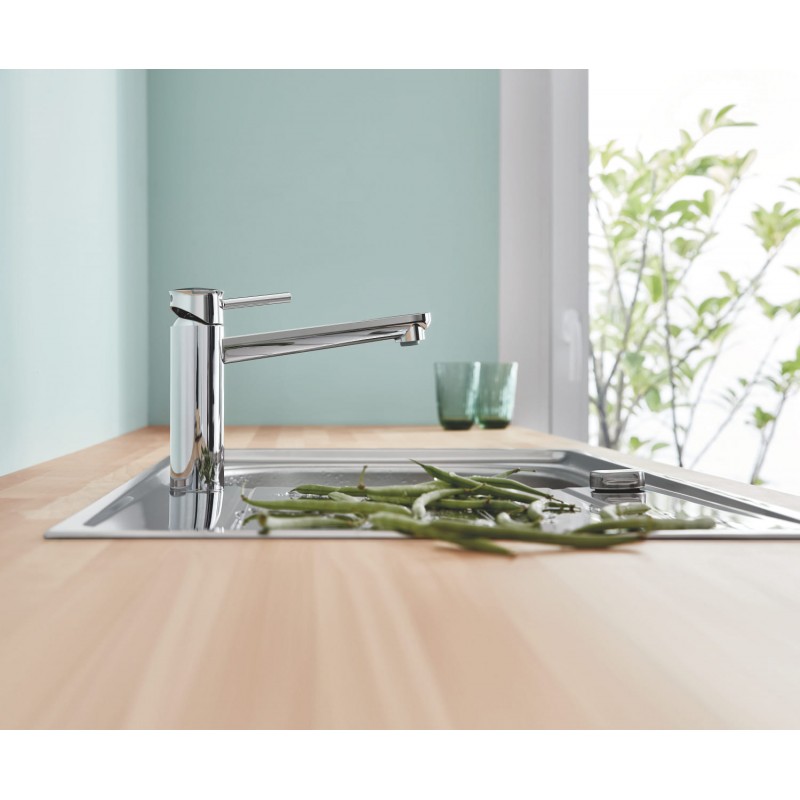 Grohe Змішувач для кухні BauClassic, довж.виливу - 222мм, поворотний, 1важіль, хром