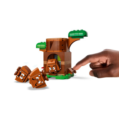 LEGO Конструктор Super Mario Ігровий майданчик для Goombas