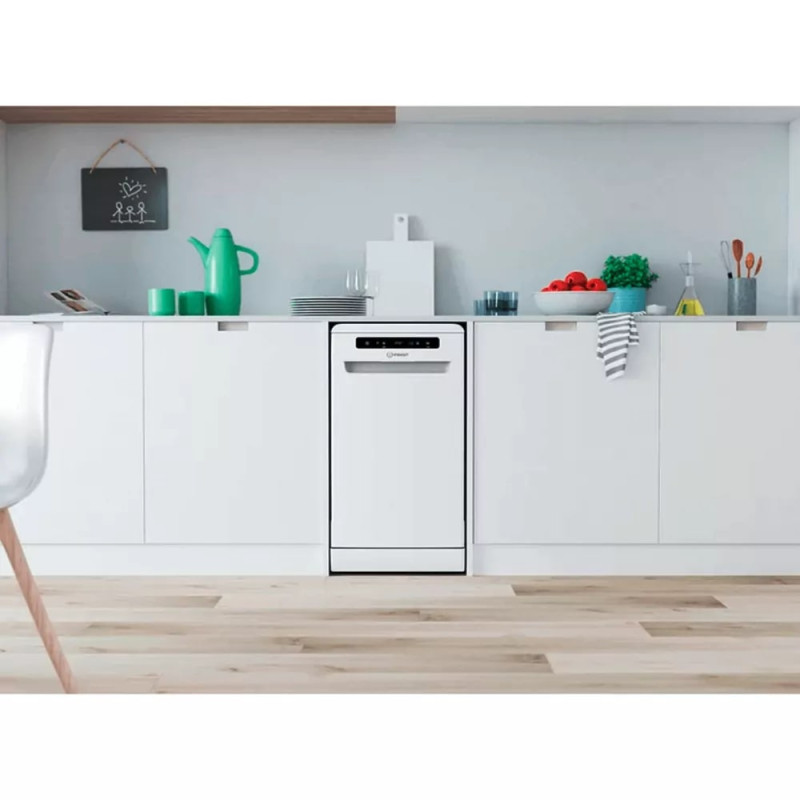 Indesit Посудомийна машина Indesit, 10компл., A+, 45см, білий
