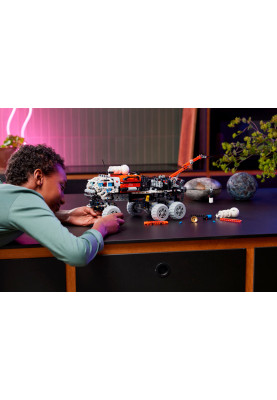 LEGO Конструктор Technic Марсохід команди дослідників