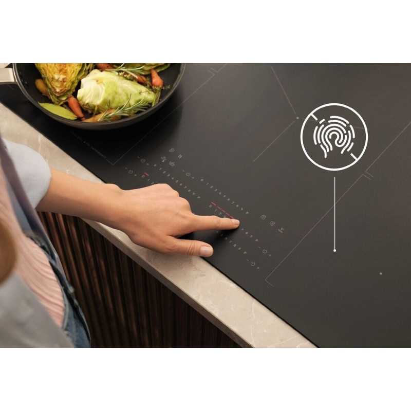 Electrolux Варильна поверхня індукційна, 80см, розширена зона, датчик кипіння, Hob2Hood, чорний матовий