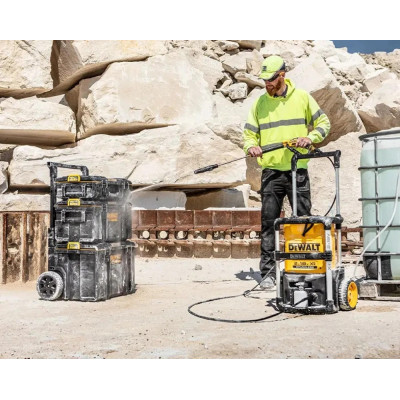 DeWALT Мінімийка високого тиску акумуляторна XR 2х18 В 165бар 300л/год шланг 6м 10.9кг без АКБ та ЗП