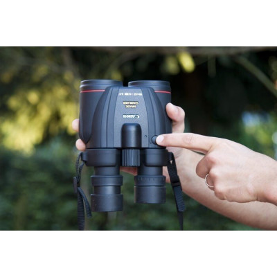 Canon Бінокль Canon 10x42L IS WP, оптична стабілізація