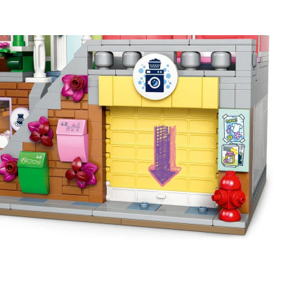 LEGO Конструктор LEGO Friends Хартлейк-Сіті. Квартири і крамниці