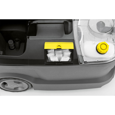 Karcher Пилосос професійний миючий Puzzi 10/2 Adv, 1250Вт, 254мБар, контейнер 10/9л, 11.5кг Karcher Пилосос професійний миючий Puzzi 10/2 Adv, 1250Вт, 254мБар, контейнер 10/9л, 11.5кг