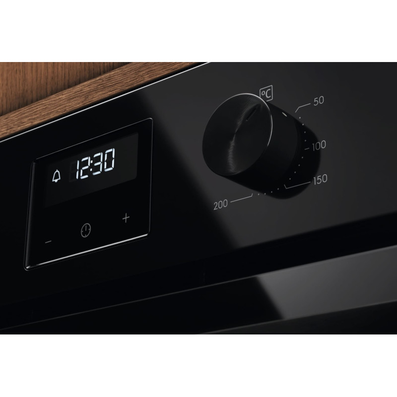 Electrolux Духова шафа Electrolux електрична, 65л, A, дисплей, конвекція, телескопічні напрямні, чорний