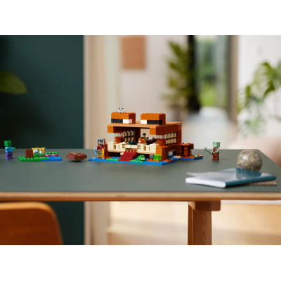 LEGO Конструктор Minecraft Будинок у формі жаби