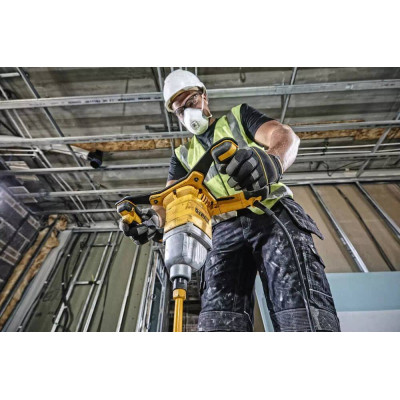 DeWALT Міксер будівельний DeWALT 1800Вт 225-725об/хв М14 6.3кг