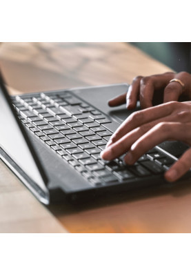 HP Ноутбук Victus 15-fb2002ua 15.6" FHD IPS AG, AMD R5-8645HS, 16GB, F1024GB, NVD4060-8, DOS, чорний