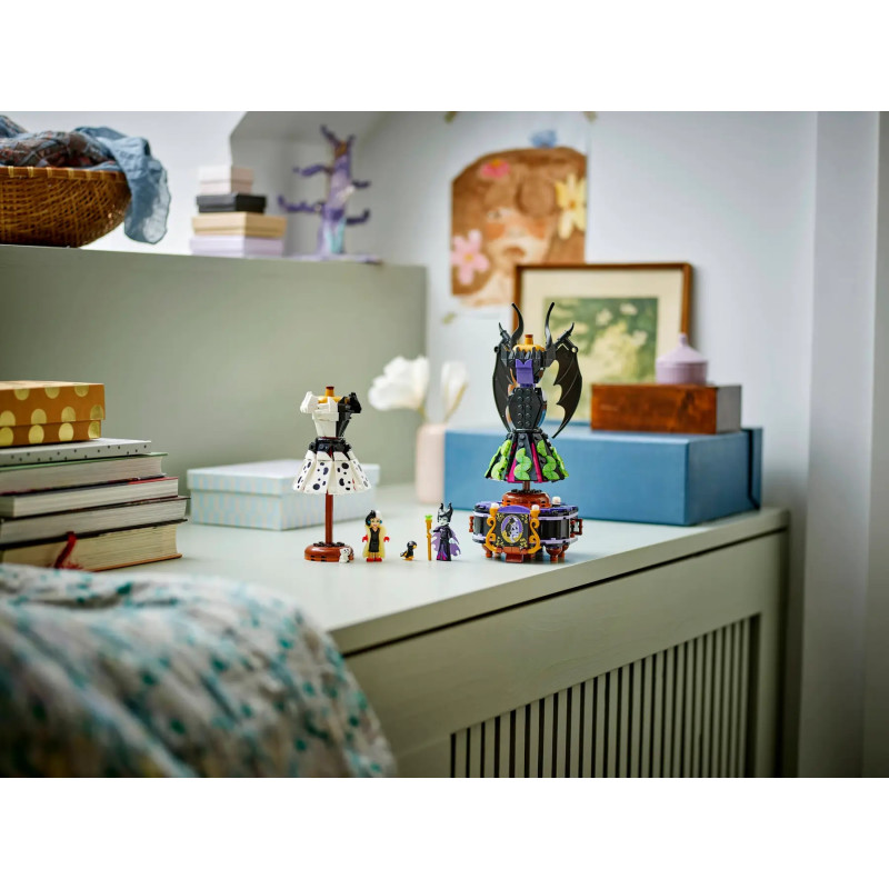 LEGO Конструктор Disney Classic Сукні Малефісенти та Лютелли де Віль