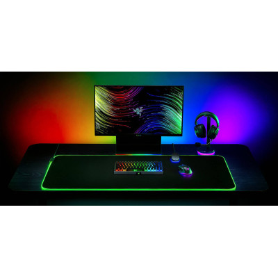 Razer Ігрова поверхня Goliathus Chroma RGB 3XL (1200x550x4мм), чорний Razer Ігрова поверхня Goliathus Chroma RGB 3XL (1200x550x4мм), чорний
