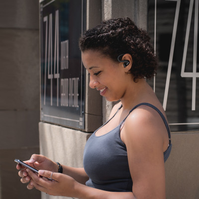 Koss BT232i In-Ear Clip Wireless Mic Koss BT232i In-Ear Clip Wireless Mic