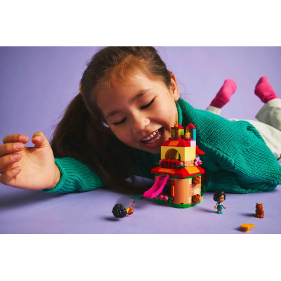 LEGO Конструктор Disney Classic Мінібудинок Енканто
