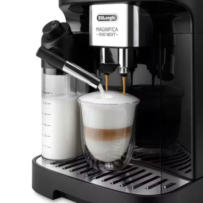 Delonghi Кавомашина Magnifica Evo Next, 1.8л, зерно+мелена, автомат.капуч, дисплей, авторецептів -10, підігрів чашок, подача гар. води, чорний