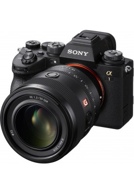 Sony 50mm f/1.2 GM для NEX FF