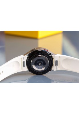 Samsung Смарт-годинник Galaxy Watch 6 40mm (R930) 1.31", золотистий