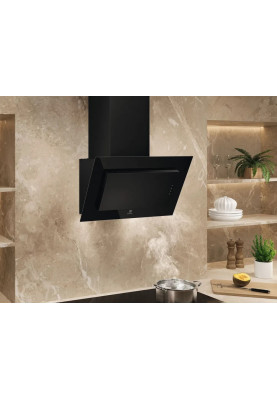 Electrolux Витяжка Electrolux вертикальна, 60см, 600м куб рік, чорний