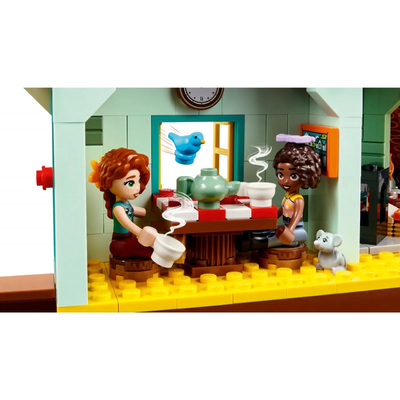 LEGO Конструктор Friends Стайня Отом