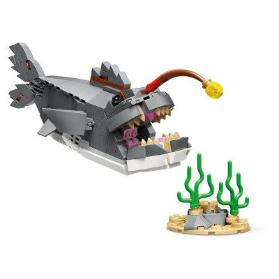 LEGO Конструктор LEGO Creator Люта акула зі скринею скарбів