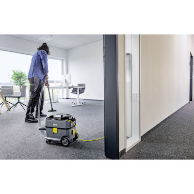Karcher Пилосос професійний Karcher T 10/1 585Вт 185мБар контейнер 10л 6.6кг Karcher Пилосос професійний Karcher T 10/1 585Вт 185мБар контейнер 10л 6.6кг