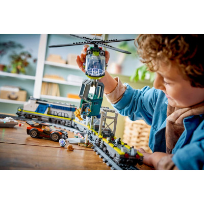 LEGO Конструктор LEGO City Пограбування поліцейського поїзда