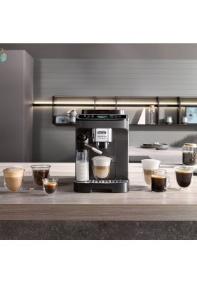 Delonghi Кавомашина Magnifica Evo Next, 1.8л, зерно+мелена, автомат.капуч, дисплей, авторецептів -10, підігрів чашок, подача гар. води, чорний