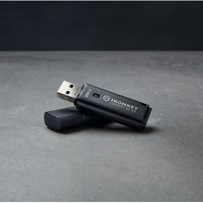 Kingston Накопичувач Kingston 32GB USB 3.2 Type-A Gen1 IronKey Locker+ 50 G2 Kingston Накопичувач Kingston 32GB USB 3.2 Type-A Gen1 IronKey Locker+ 50 G2