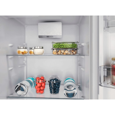 Whirlpool Холодильна камера вбудована, 177x54х54, 314л, А++, ST, інв., білий
