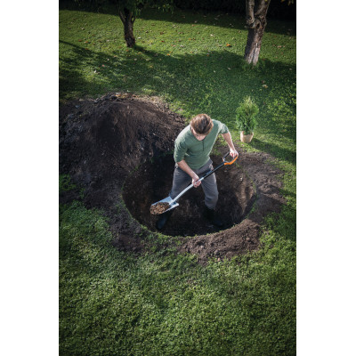 Fiskars Лопата штикова Xact L