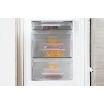 Whirlpool Вбудований холодильник з нижньою морозильною камерою ART9814 Whirlpool Вбудований холодильник з нижньою морозильною камерою ART9814