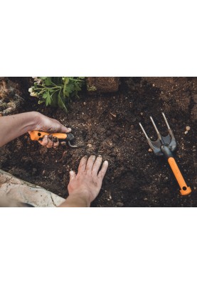 Fiskars Культиватор Premium Planters