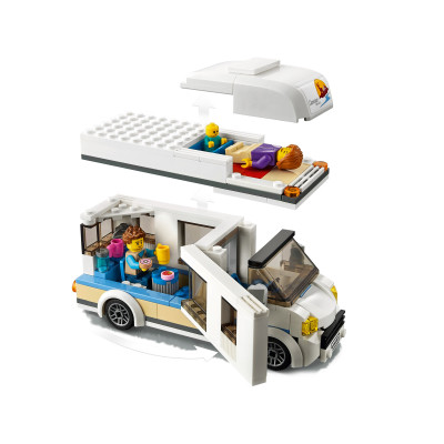 LEGO Конструктор City Канікули в будинку на колесах 60283