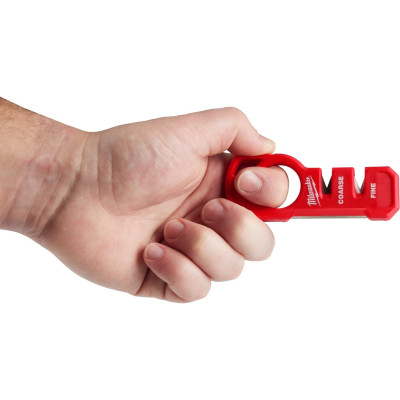 Milwaukee Точилка для ножів і ножиць, 54х195х38мм, 2 етапи заточування, ABS-пластик