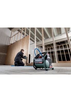 Metabo Компресор POWER 160-5 18 LTX BL OF акумуляторний, Li-Power 18В, 120л/хв, 8бар, ресивер 5л