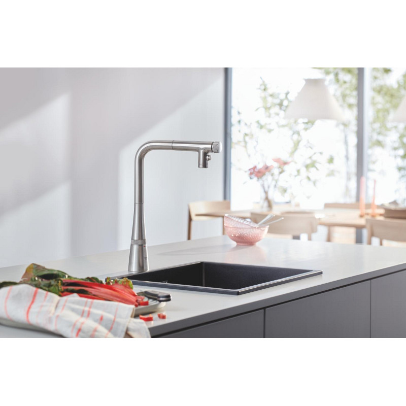 Grohe Змішувач для кухні Scala, довж.виливу - 200мм, поворотний, витяжний, вентиль + кнопка, супер сталь
