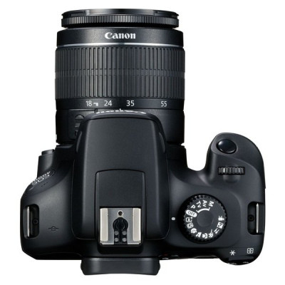 Canon EOS 4000D + объектив 18-55 DC III