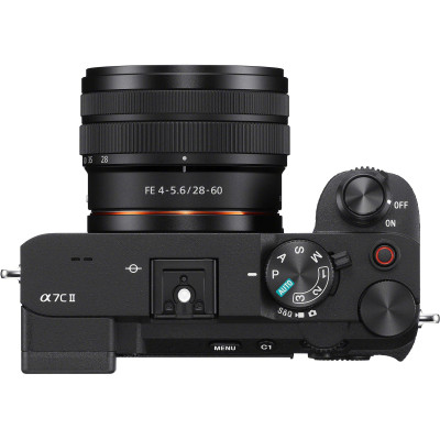 Sony Цифр. фотокамера Alpha 7CM2 Kit 28-60mm black Sony Цифр. фотокамера Alpha 7CM2 Kit 28-60mm black