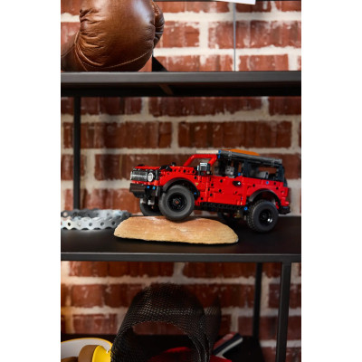 LEGO Конструктор Technic Позашляховик Ford Bronco