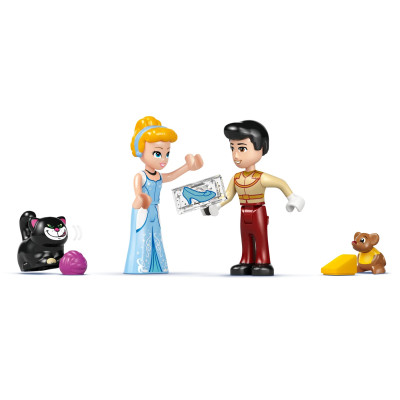 LEGO Конструктор Disney Princess Замок Золушки та карета