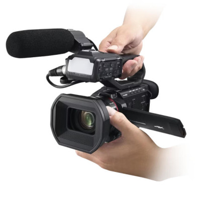 Panasonic Цифр. відеокамера 4K Flash AG-CX18