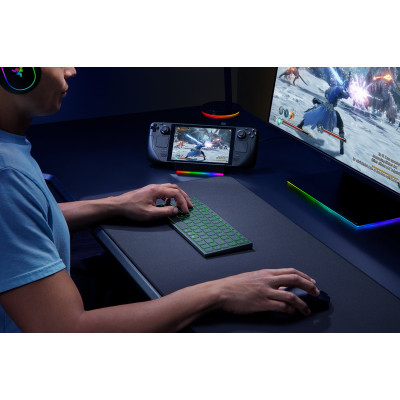 Razer Клавіатура Joro Ultra Low-Profile, 86key, BT, EN, RGB, чорний Razer Клавіатура Joro Ultra Low-Profile, 86key, BT, EN, RGB, чорний