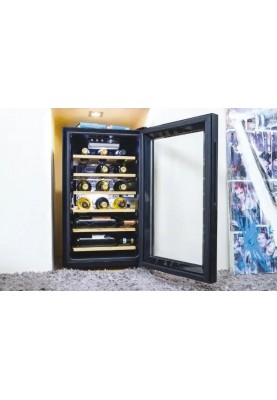 Candy Холодильник для вина, 70x40х55, холод.відд.-73л, зон - 1, бут-21, ST, дисплей, чорний