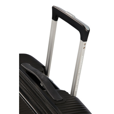 American Tourister Валіза American Tourister, Soundbox, поліпропілен, середня, 67см, 71.5/81л, TSA, 4 колеса, EXP, чорний