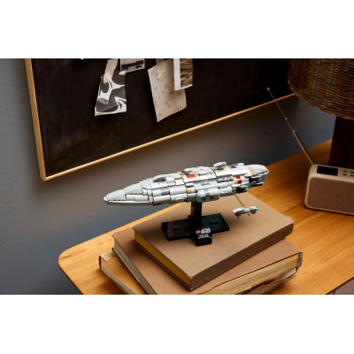 LEGO Конструктор Star Wars Зоряний крейсер «Дім один»
