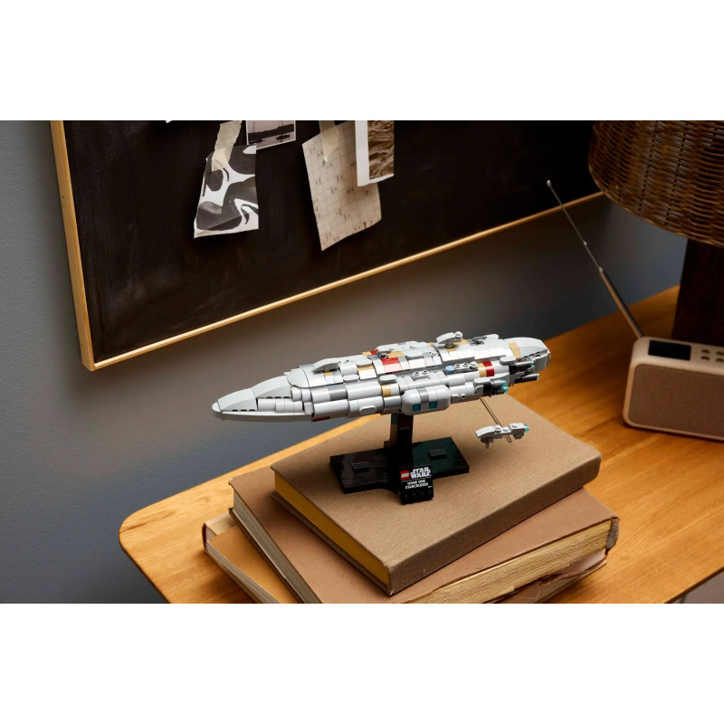 LEGO Конструктор Star Wars Зоряний крейсер «Дім один»